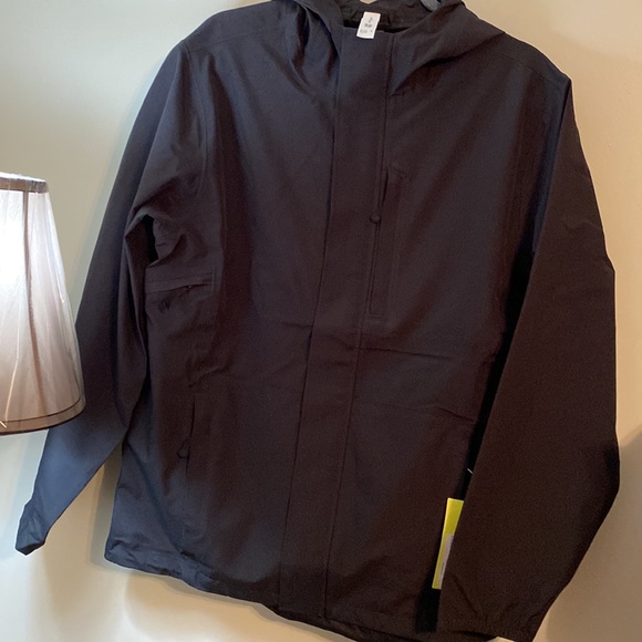 Men’s All in Motion Waterproof Jacket Black Medium - Picture 5 of 9